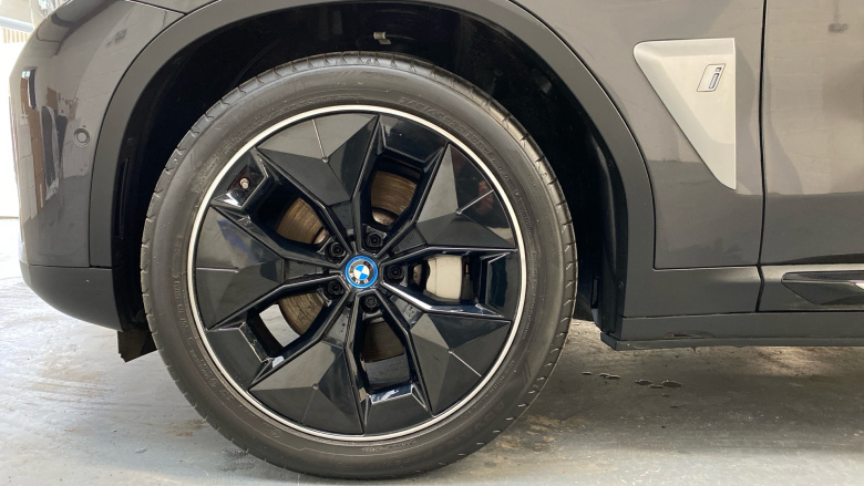 BMW X3 210kW Premier Edition 80kWh 5dr Auto Electric Estate